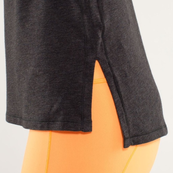 Lululemon Spincity Cotton Tee Heathered Black Gray Top Shirt Women’s Size 6 - Picture 11 of 15